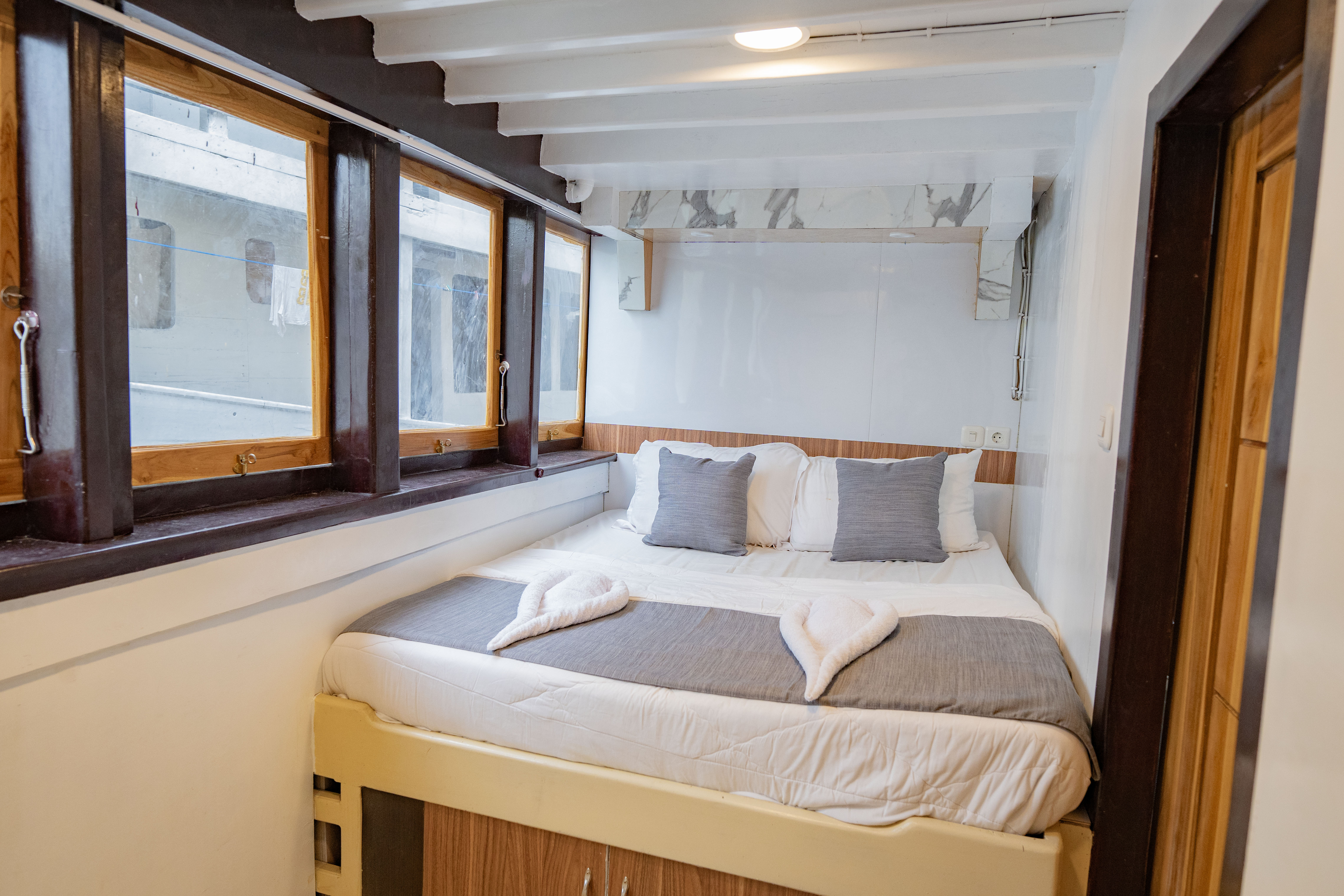 Full Ocean Cabin