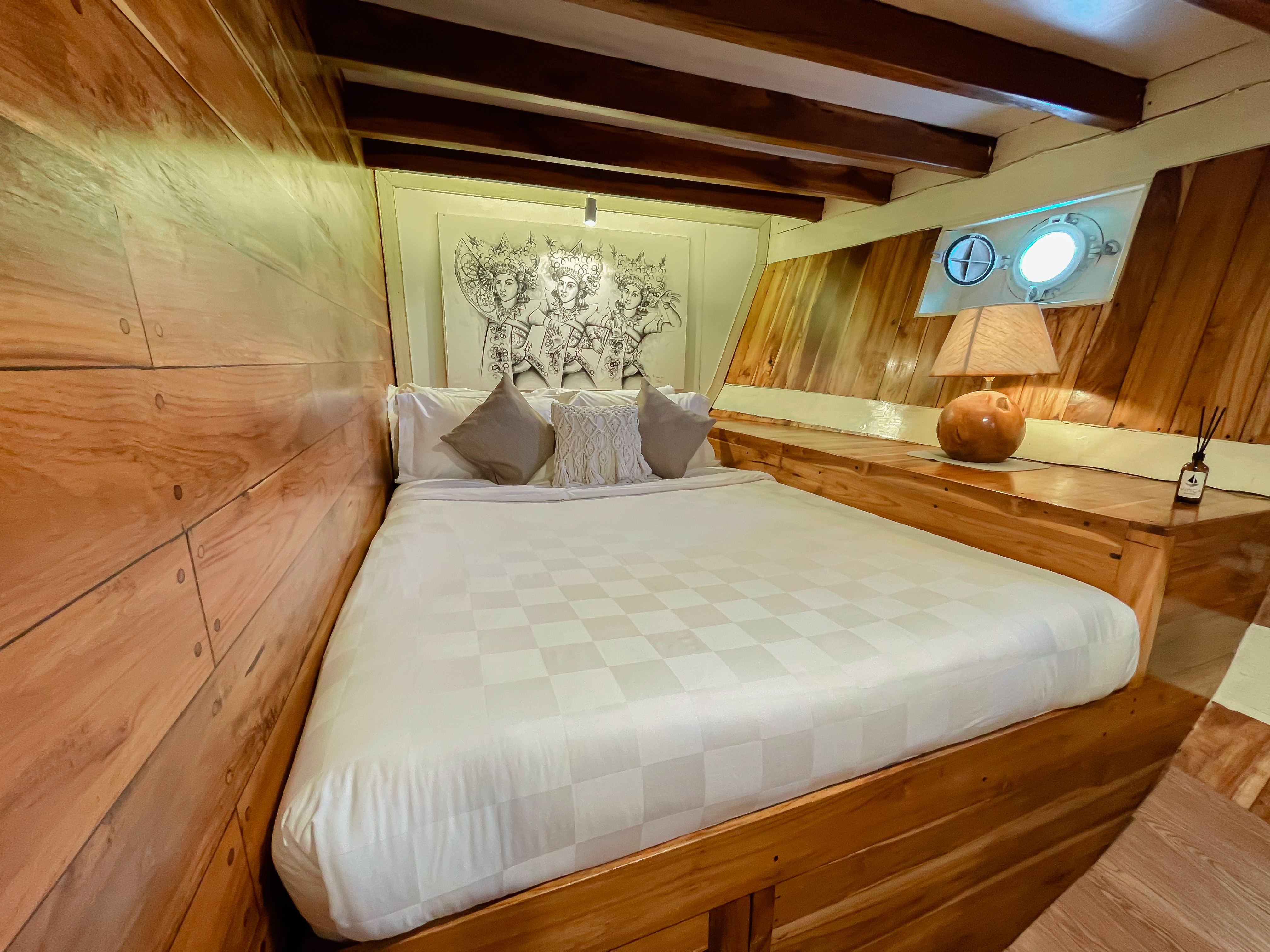 2 Balinese Cabin