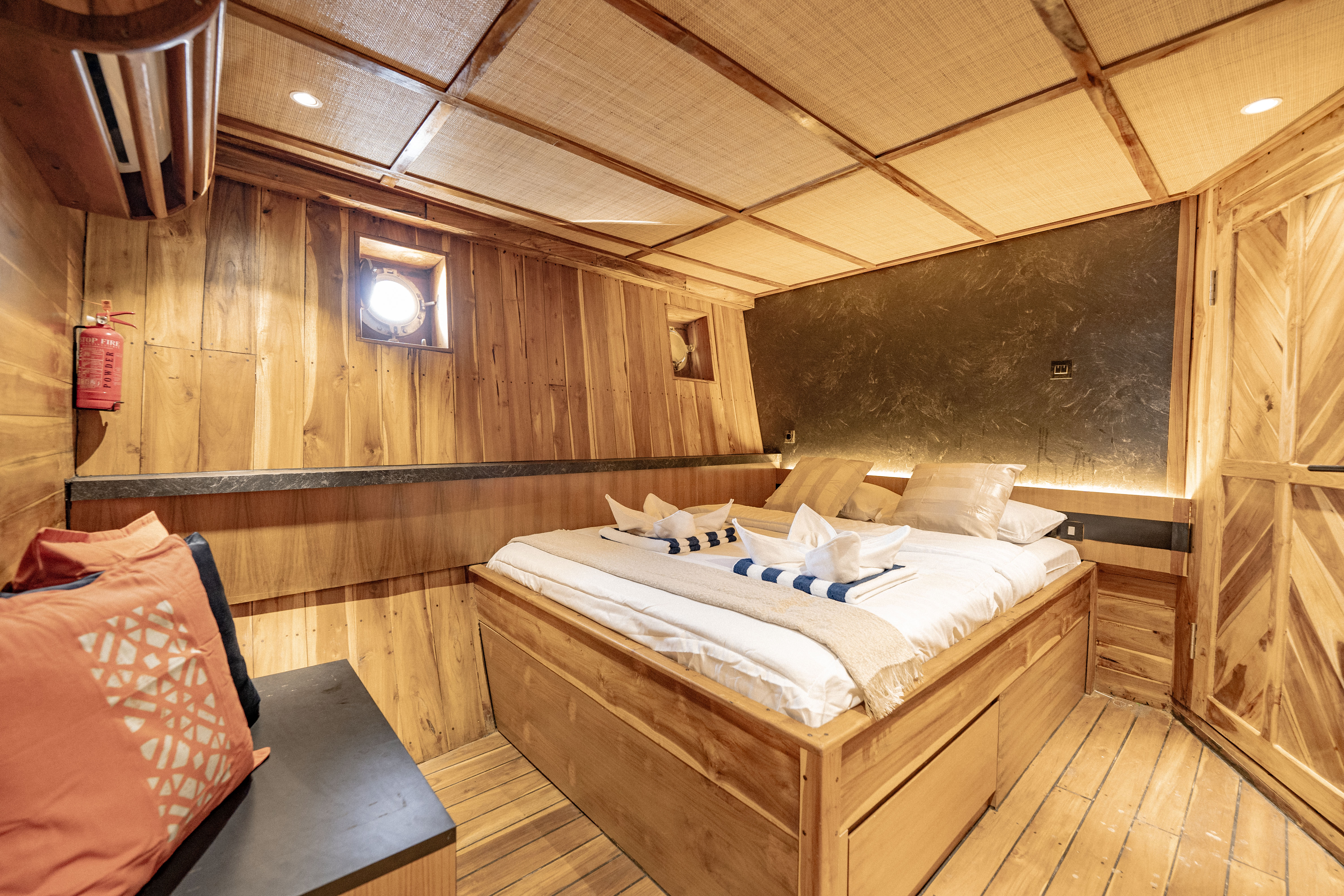 4 Superior Cabin