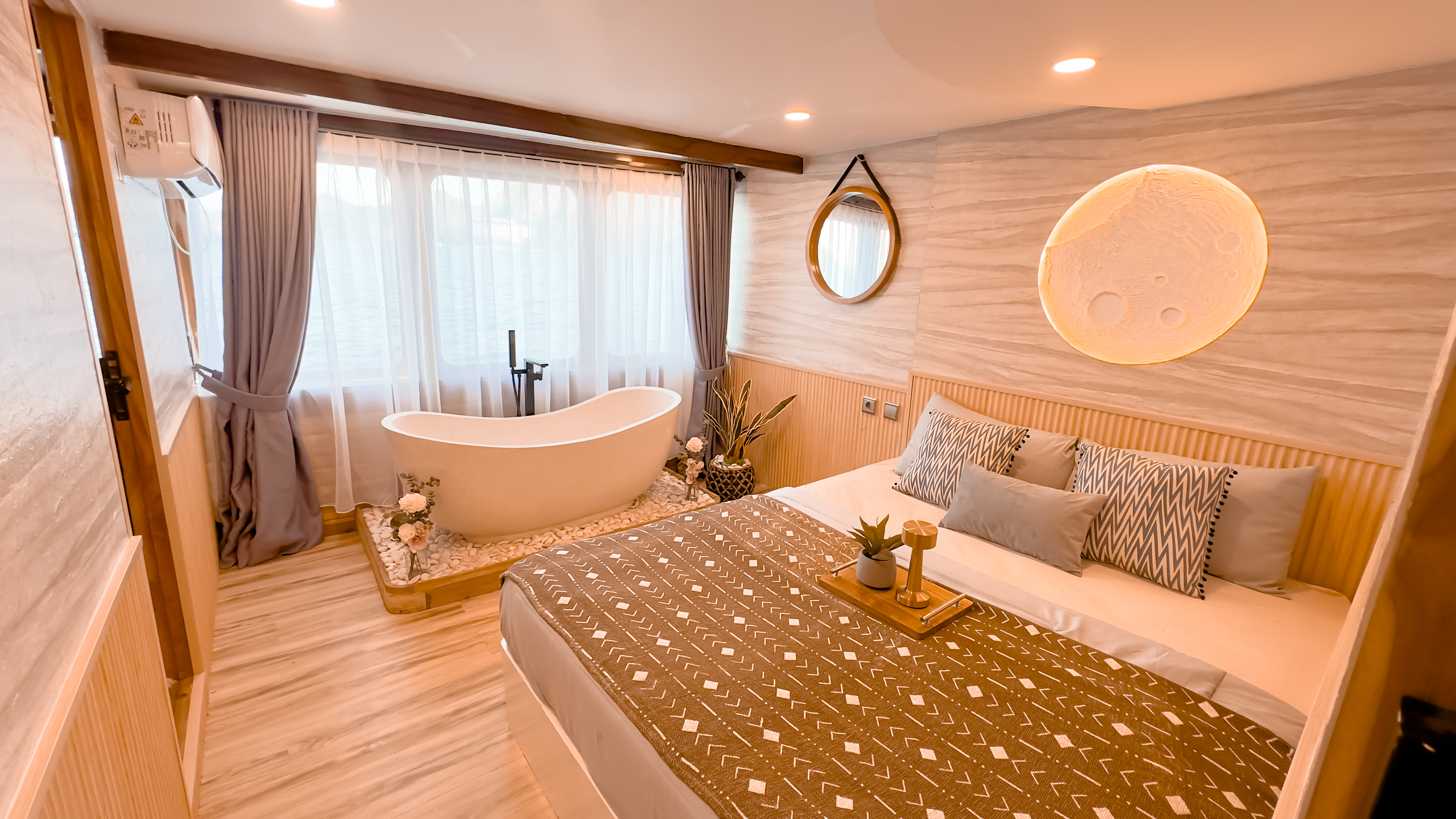 Master Cabin
