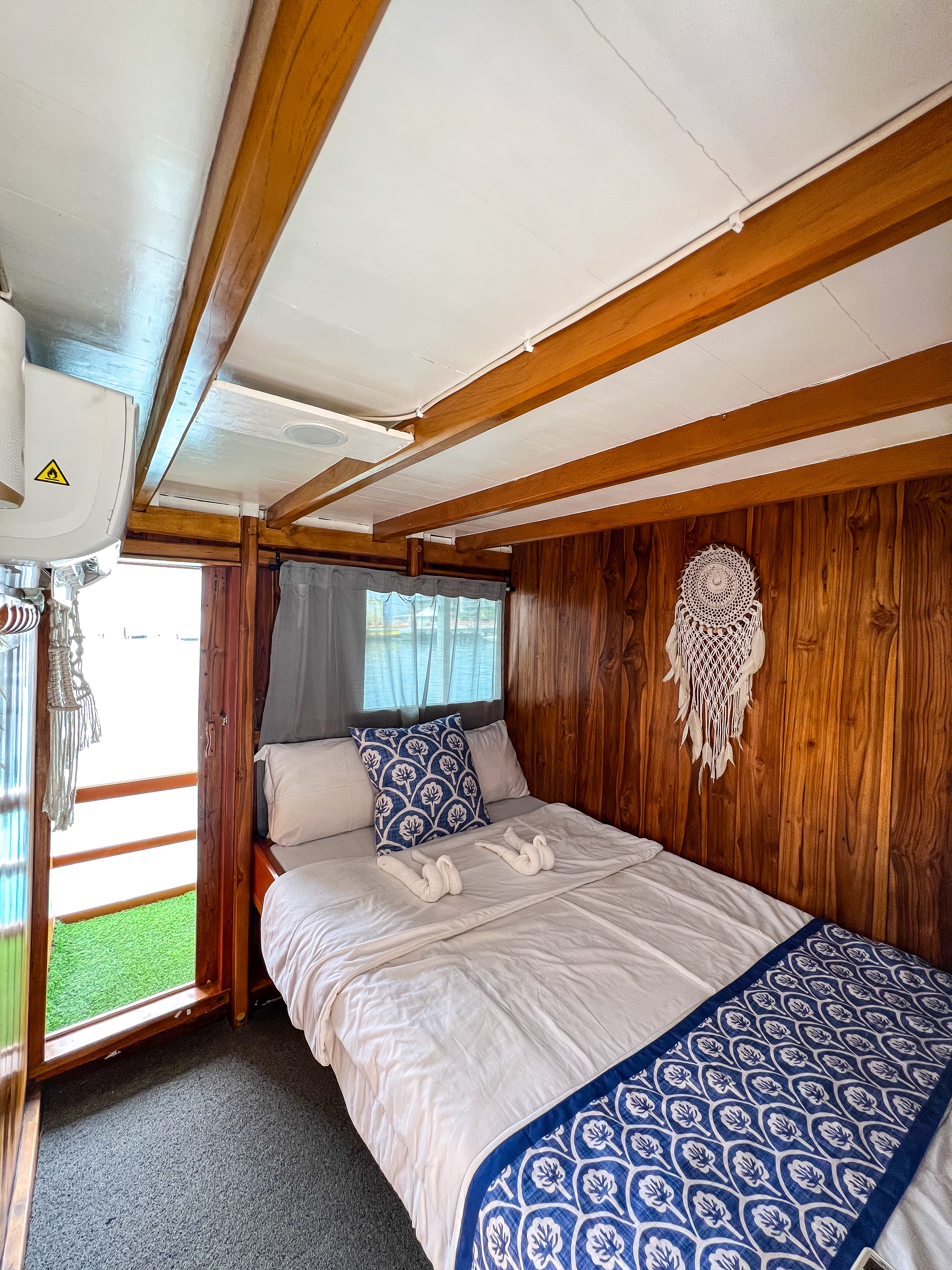 Private Cabin