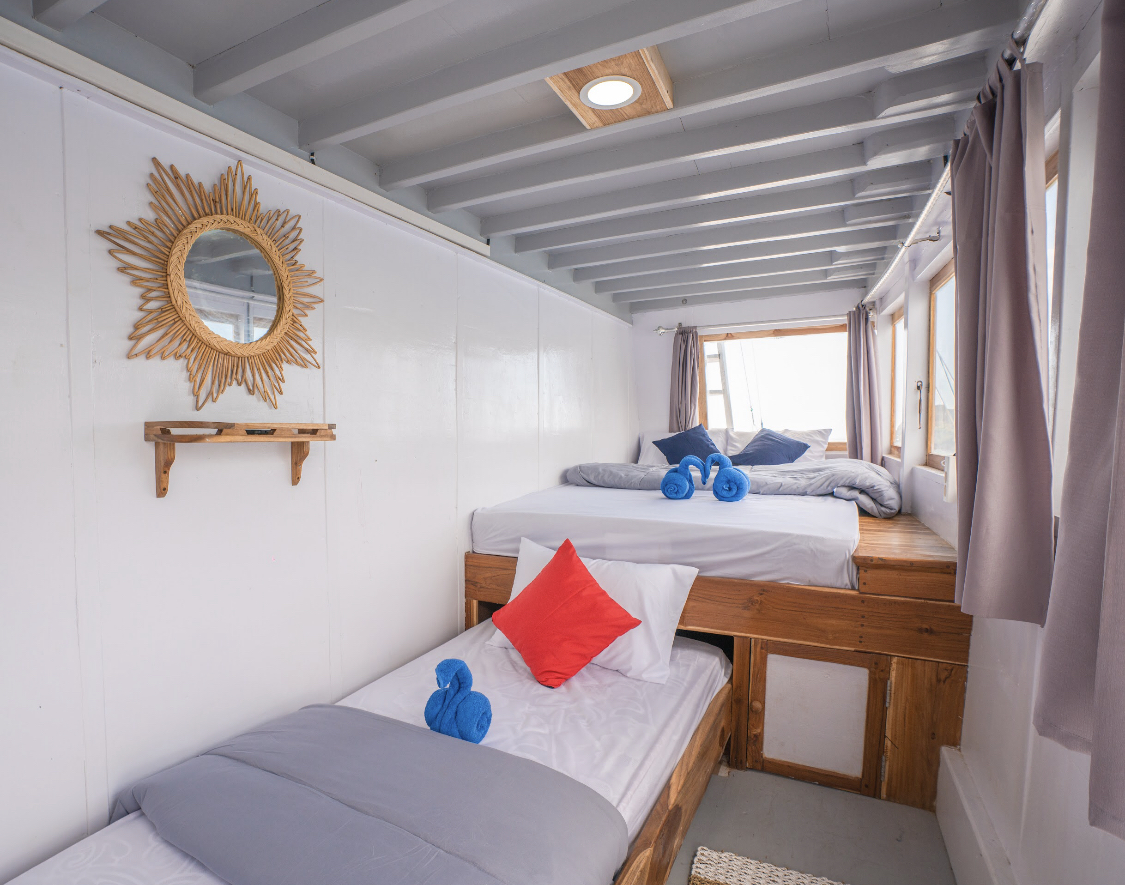 2 Private Cabin