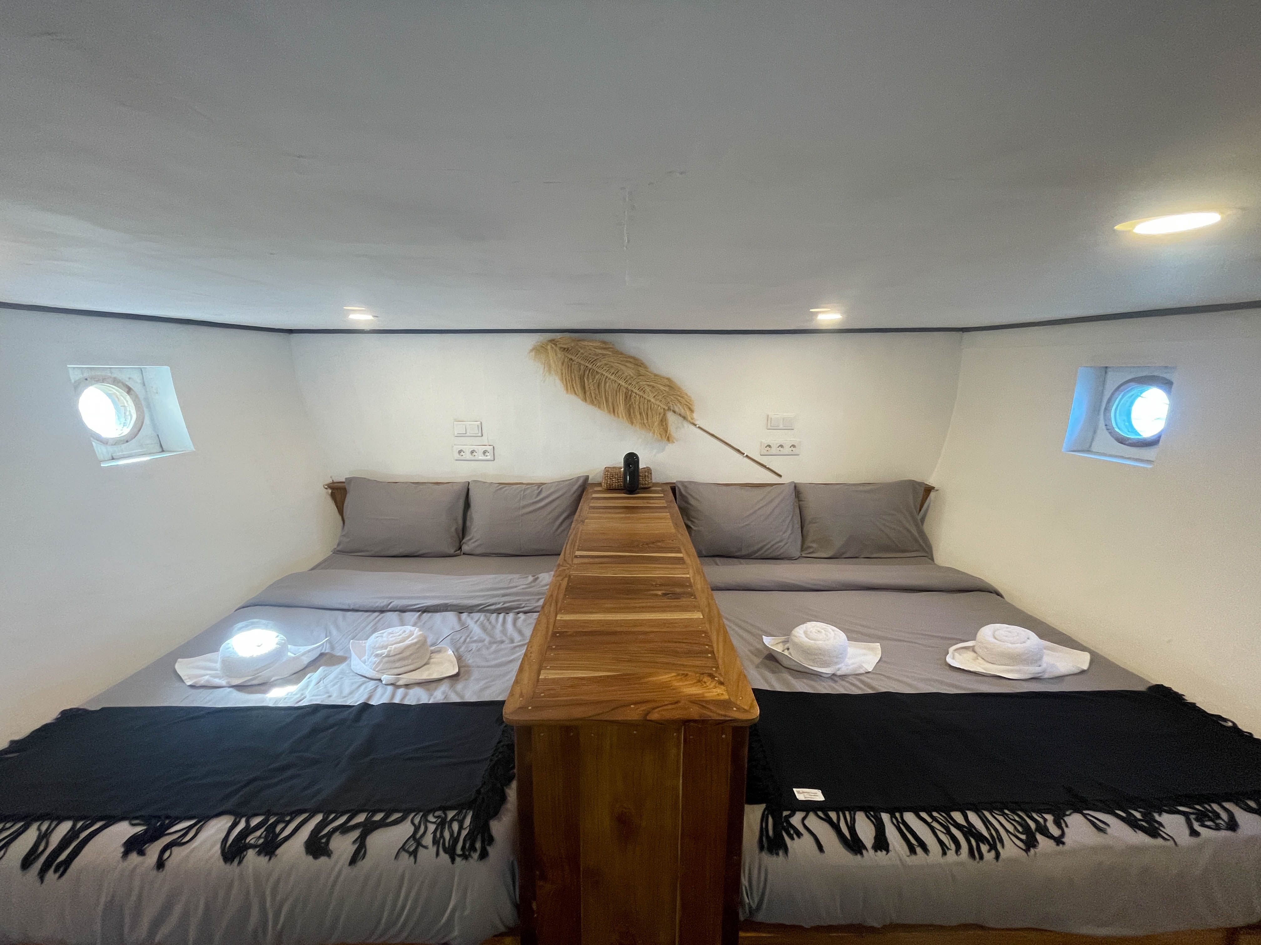 Sharing Cabin